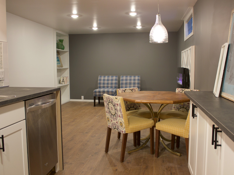 Basement Living and Dinning Room || Tracey Cameron Creative